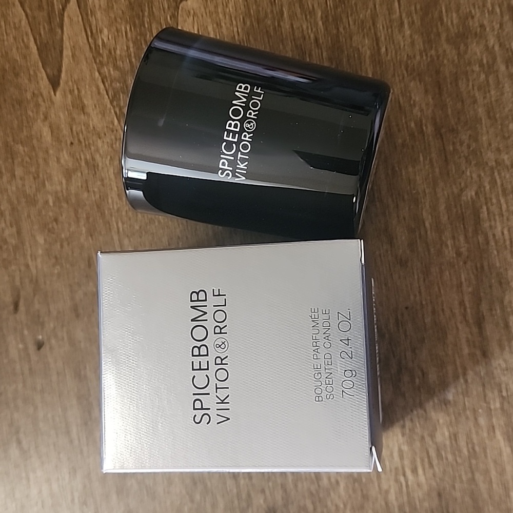 Viktor & Rolf Spicebomb Scented Candle 2.4 oz NIB